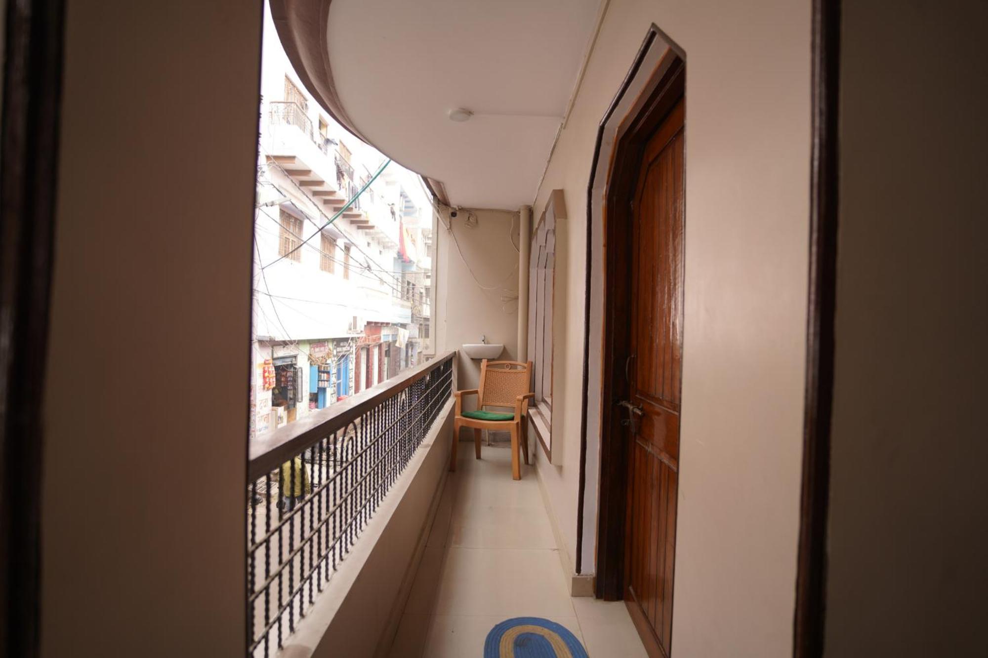 Apartment Kashi Dham