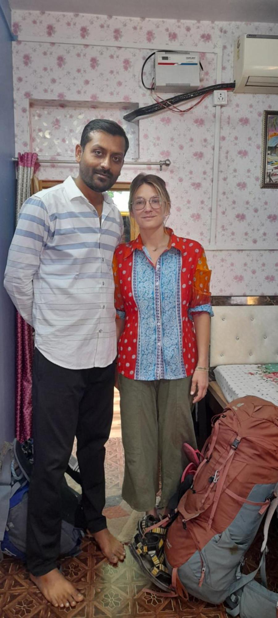 Apartment Kashi Dham *